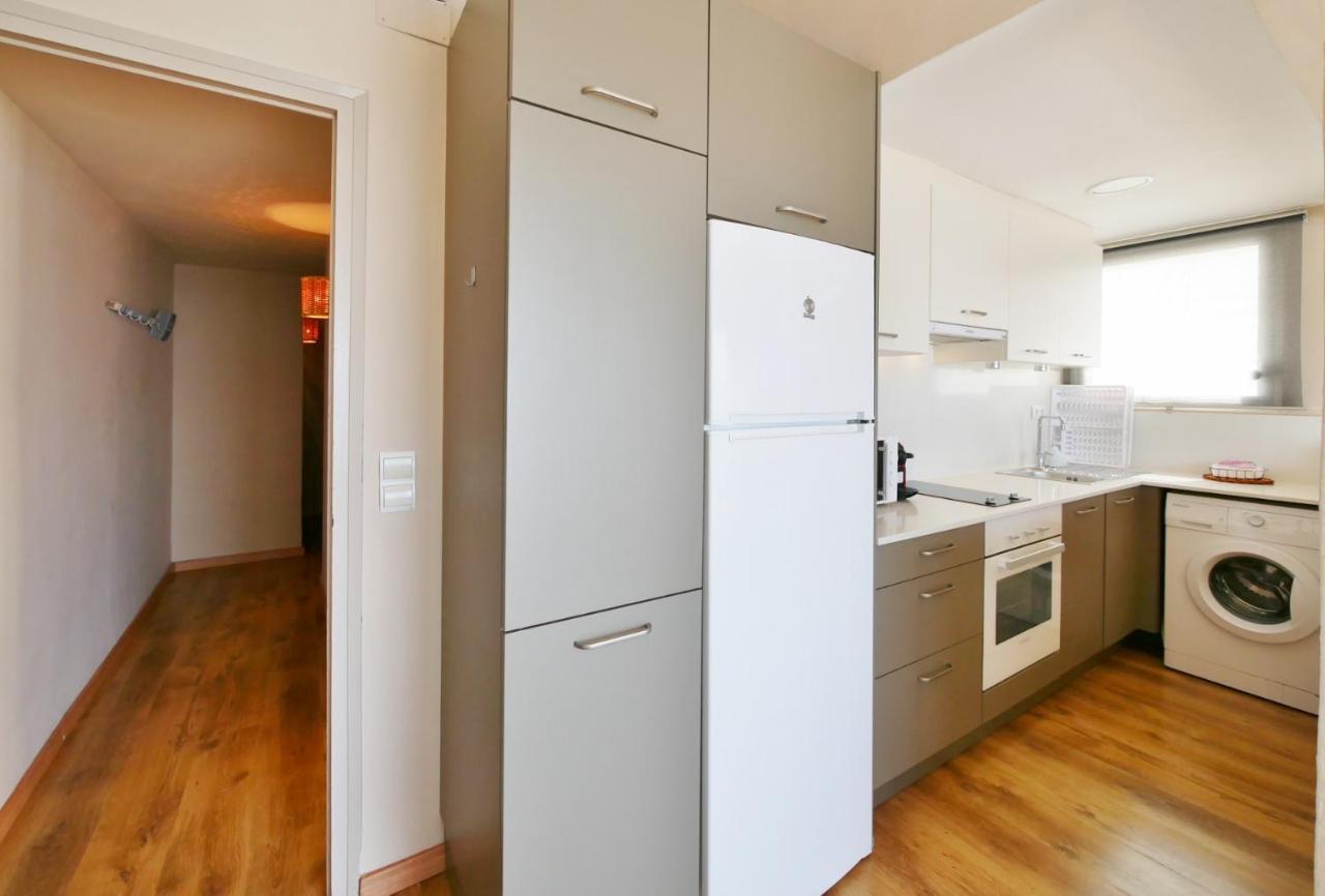 Casa Concha Apartamentos กาเลญา เด ปาลาฟรูเจล ภายนอก รูปภาพ